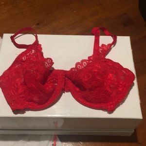 NWOT Donna Karan Intimates Red Lace Underwire Bra